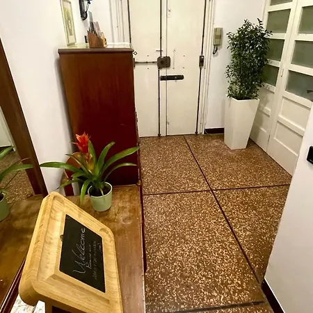 Incantevole In Centro Con Vista Meravigliosa, A 20m Dalla Metro A, Vicino San Giovanni Appartement Rome